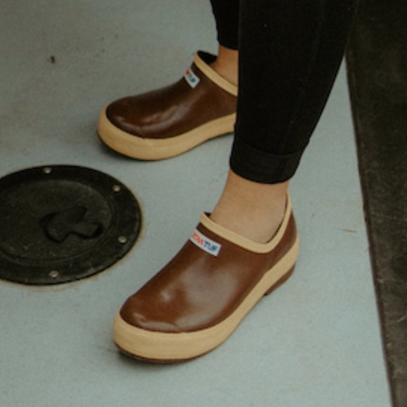 Xtratuf Legacy Clog - Picture 1 of 7